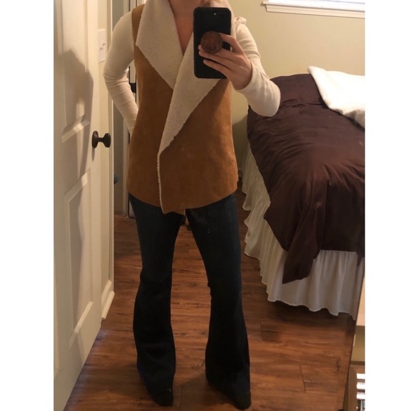 Madison & Lola Faux Sherpa Shearling Vest Size Medium - Picture 5 of 5